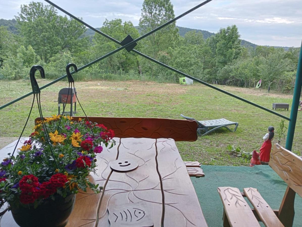 Hello Nature House - Cheile Nerei, Carasului, Garlistei Giurgiova Buitenkant foto